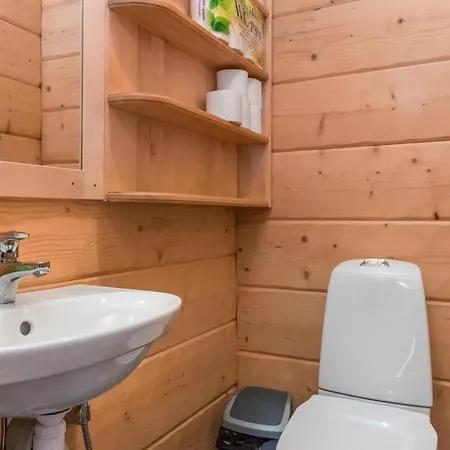 Pyoeriaeinen By Interhome Feriehus Pihlajaniemi