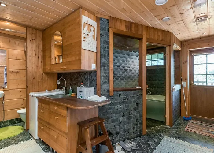 Pyoeriaeinen By Interhome